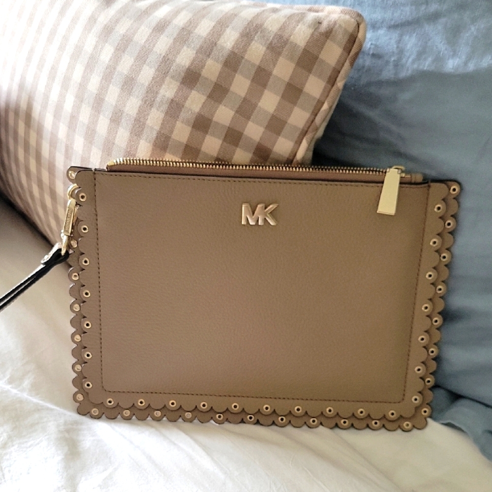 Michael Kors Tan Scalloped Edge Clutch